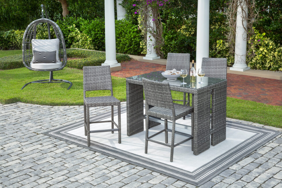 HIGH RES Havana balcony collection