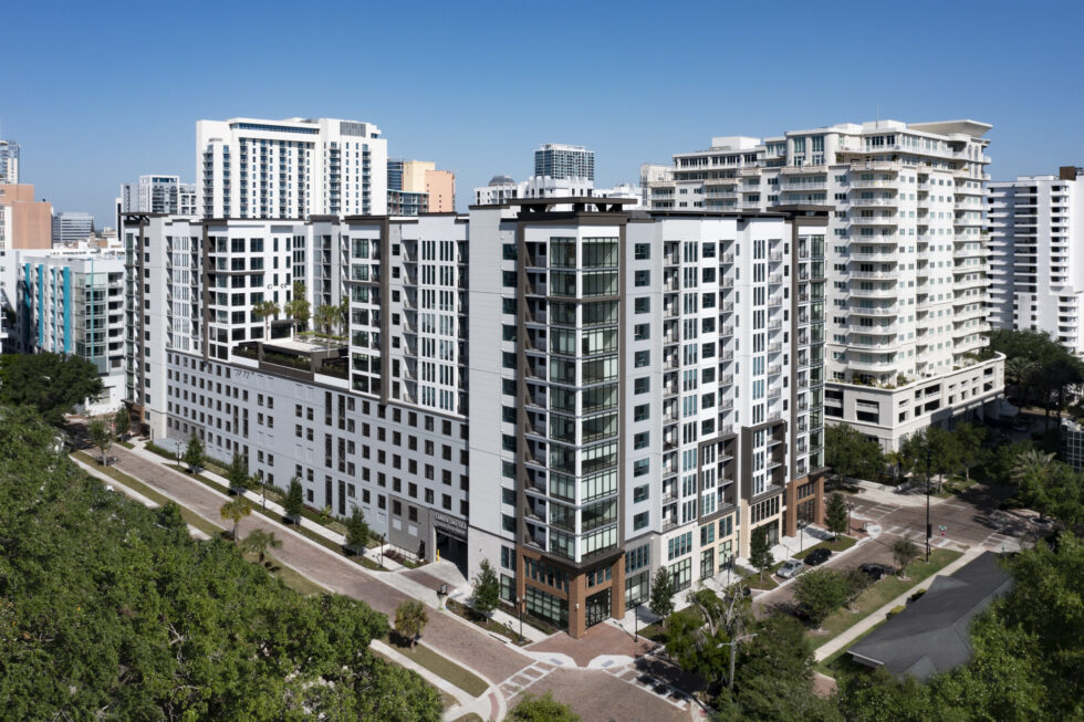 Camden Lake Eola WEB Exterior 2