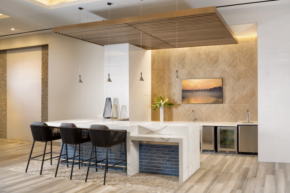 Downtown Aqua Bar by Rob-Harris